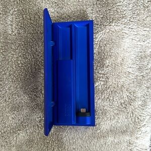 Portable stiiizy battery charger (doesn’t include battery pen)